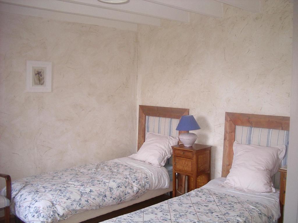 Maison D'Hotes De La Verriere Les Ardillats Cameră foto