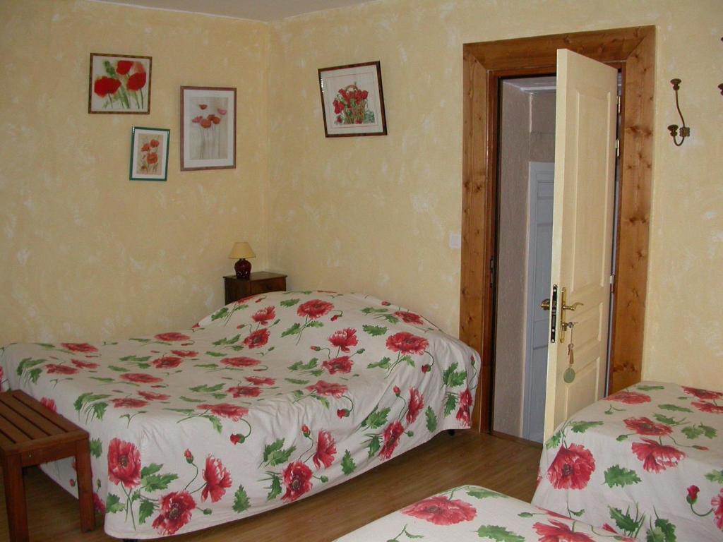 Maison D'Hotes De La Verriere Les Ardillats Cameră foto