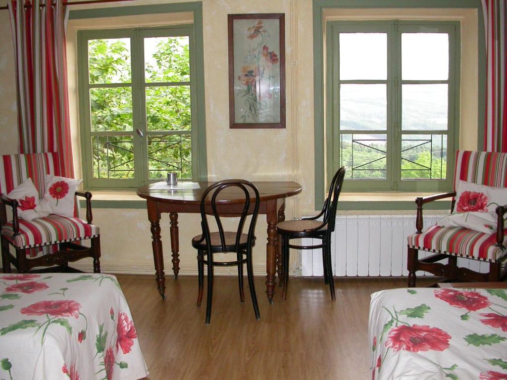Maison D'Hotes De La Verriere Les Ardillats Cameră foto